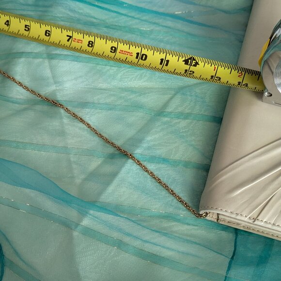 VINTAGE BEIGE CREAM ENVELOPE BAG GENUINE LEATHER 1970s Like New - Picture 11 of 11